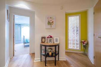 City Center Apartment - Superb Location