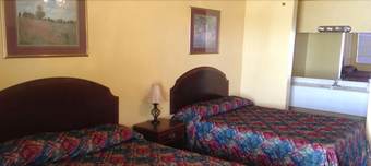 Hostal Canadian Inn