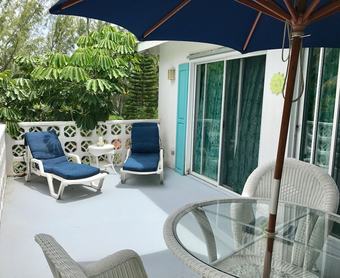 Poponi Cottage