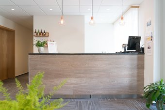 Hotel West
