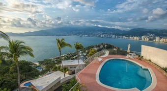 Hotel Las Brisas