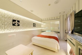 Hotel Cherena - Adult Only
