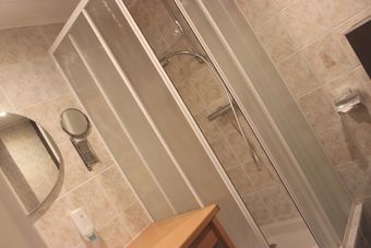Hotel H�tel La Maison Rouge
