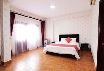 Dong Duong Hotel