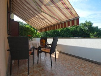Apartment 91