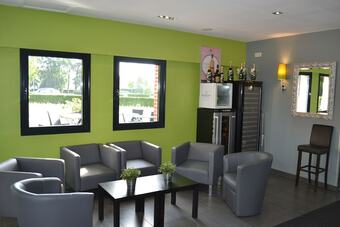 Hotel Le Domaine Des Cigognes