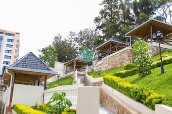 Hill Crest Hotel