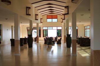 Posada Nyange Resort And Marina