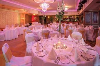 Greville Arms Hotel