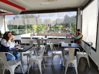 Lb Lebrija Hotel