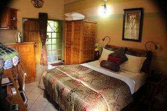 Hotel Native Abode