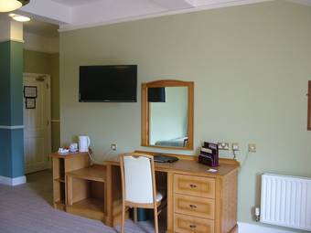 Woodlands Hotel