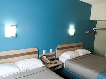 Motel 6 Estevan