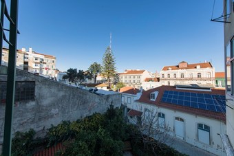 Spacious Graça River View Apartment