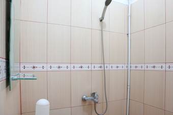 Hostal Oyo 2202 Delima Guest House Syariah