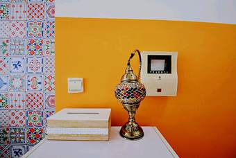 Apartamentos Avatar Color Large Queen Bed High Rise View Studio