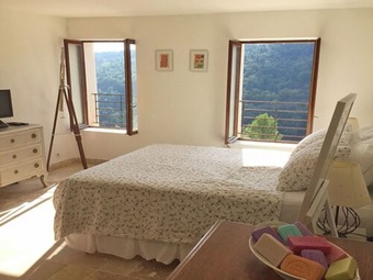 Beautiful Provencal Villa With Guest House And Private Pool, Panoramic View