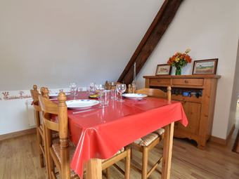 Fab Holiday Home In Saint-vaast-sur-seulles With Garden