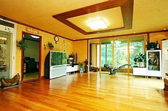 Seasonal Sky Pension