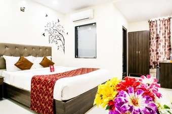 Hotel Lotus Grand