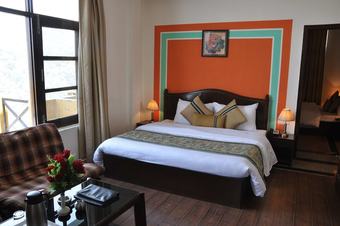 Hotel Tulip Inn Green N Breeze