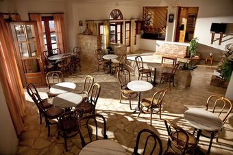 Filoxenia Hotel
