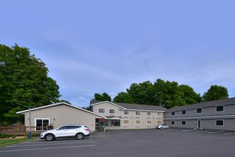 Hotel Americas Best Value Inn Marquette