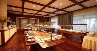 Forest Park Hotel