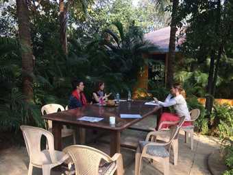 Hotel Mango Farm House Awas