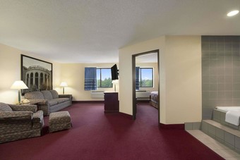 Motel Super 8 By Wyndham Cuba