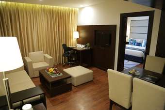 Hotel Country Inn & Suites By Radisson, Bhiwadi