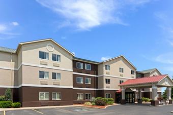 Hotel Quality Inn & Suites