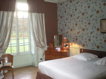 Hotel Abbaye Des Vaux De Cernay