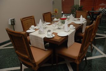 Hotel The Lalit Temple View Khajuraho