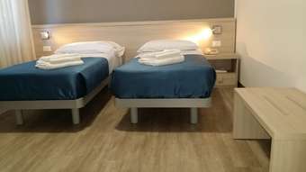 Flying Hotel