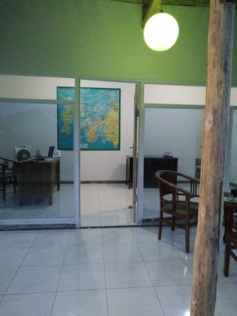 Cahaya Adrian Hotel