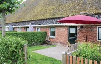 Two-bedroom Apartment In Paessens