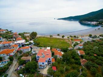 Avra Hotel