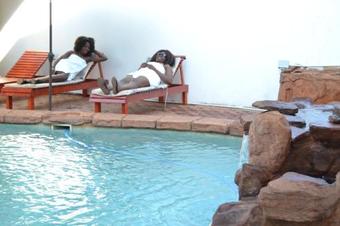 Avkhom Hotel
