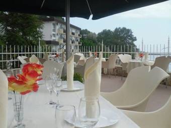 Hotel Oazis