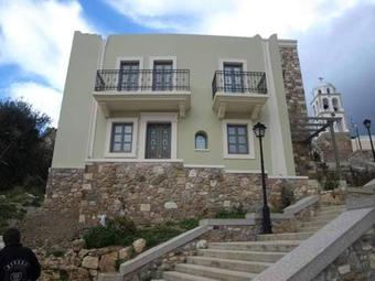 Maris Apartment