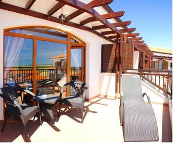 Vineyards Hotel