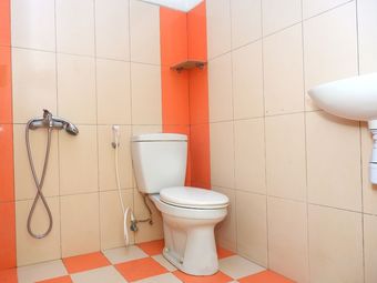 Oyo 898 Joglo Family Hotel & Homestay