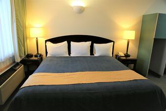 Hotel Idaho Inn