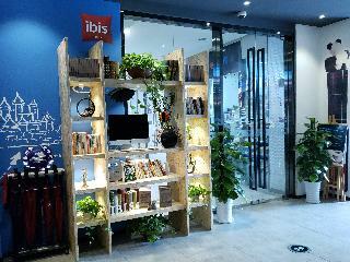 Hotel Ibis Shanghai Changshou