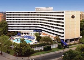 Hotel Washington Plaza