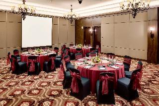 Hotel Saranam Resort & Spa