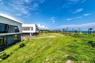 Hotel Sun & Moon Resort