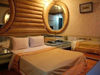 Persimmon Hotel