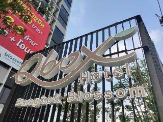 Q-box Hotel Bangkok Blossom